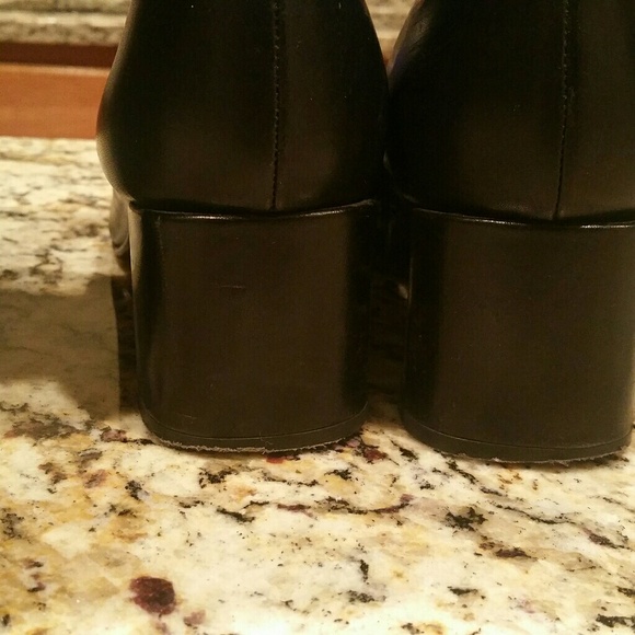 COACH BLACK LEATHER BOOTS - Picture 2 of 5